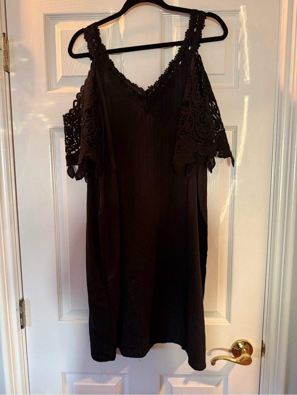 SHEIN Black Cold-Shoulder Lace Mini Dress
